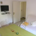 With Parking Space Smokvica Krmpotska, Novi Vinodolski - 14995 Apartment *